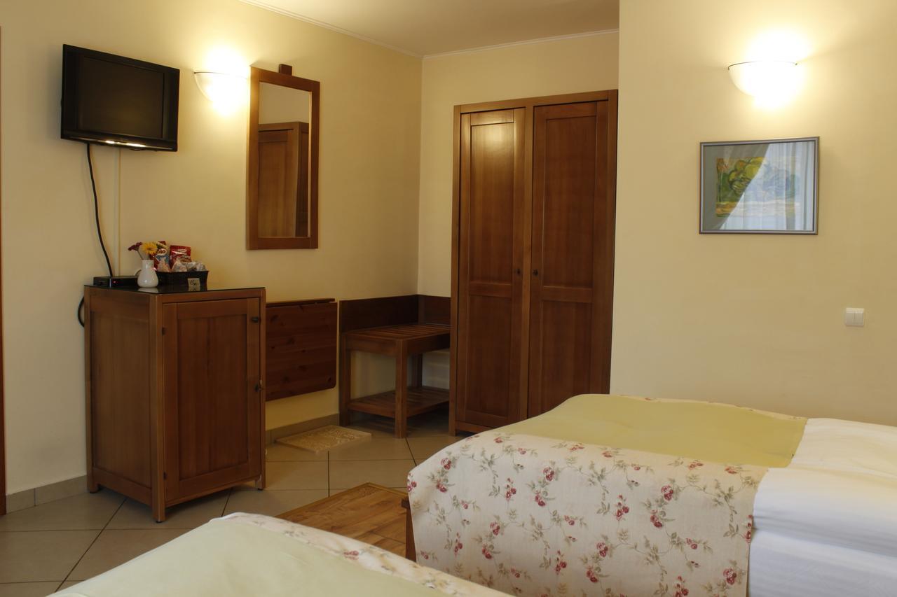 Vila Toparceanu - Therme & Airport Otopeni Zewnętrze zdjęcie
